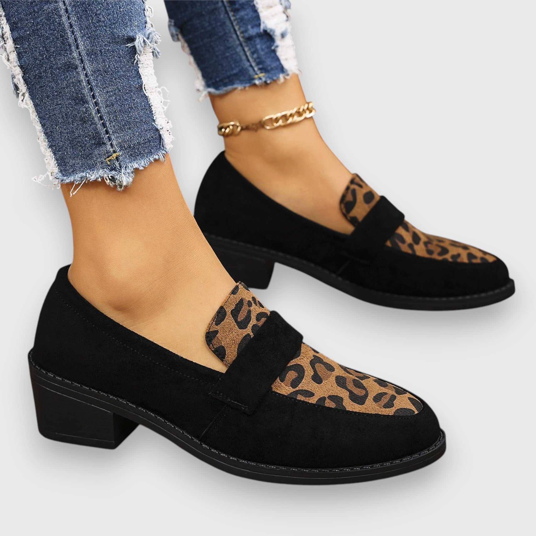 Black / 9