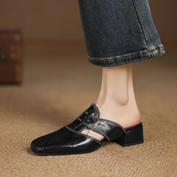 Black / 12