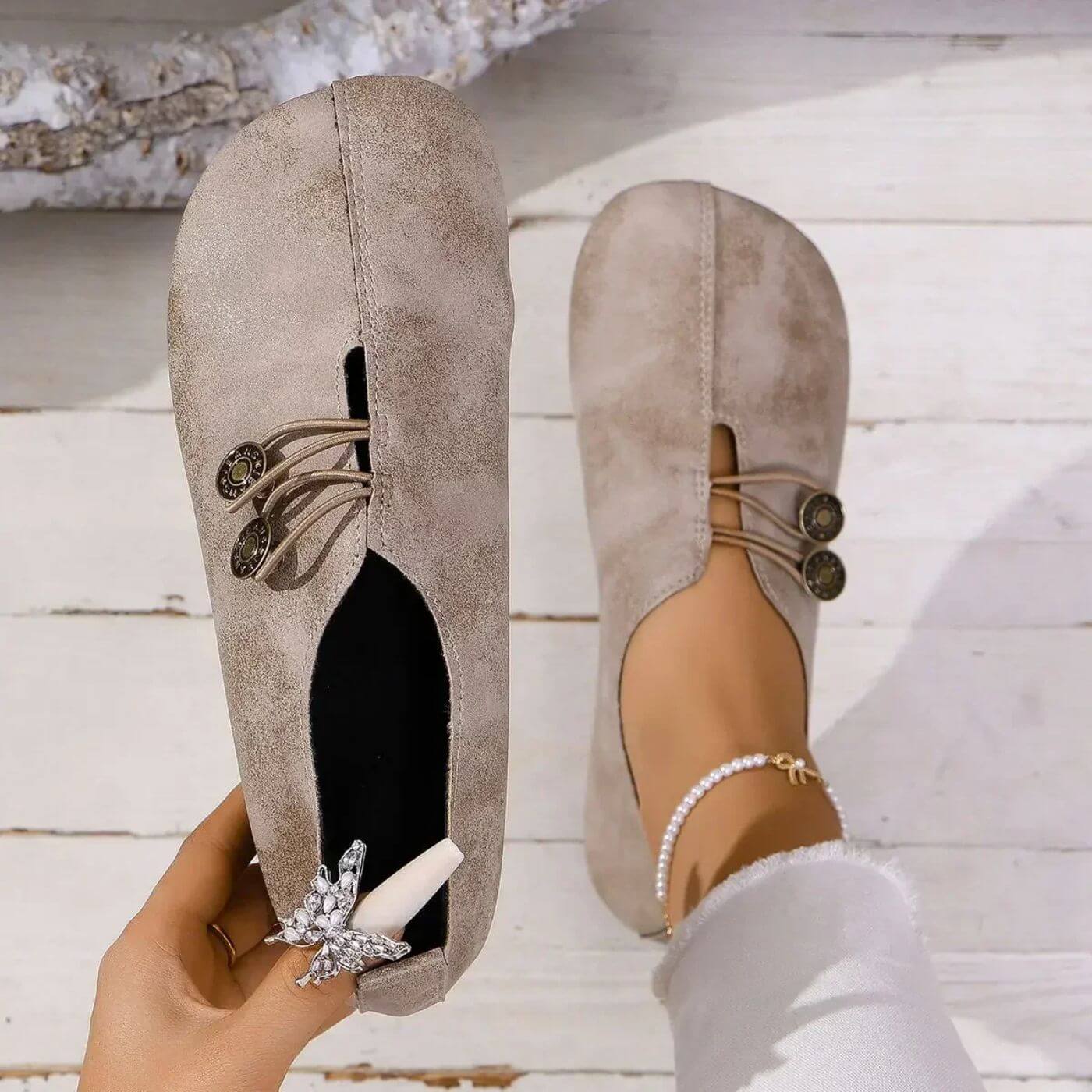 Light Brown / 11