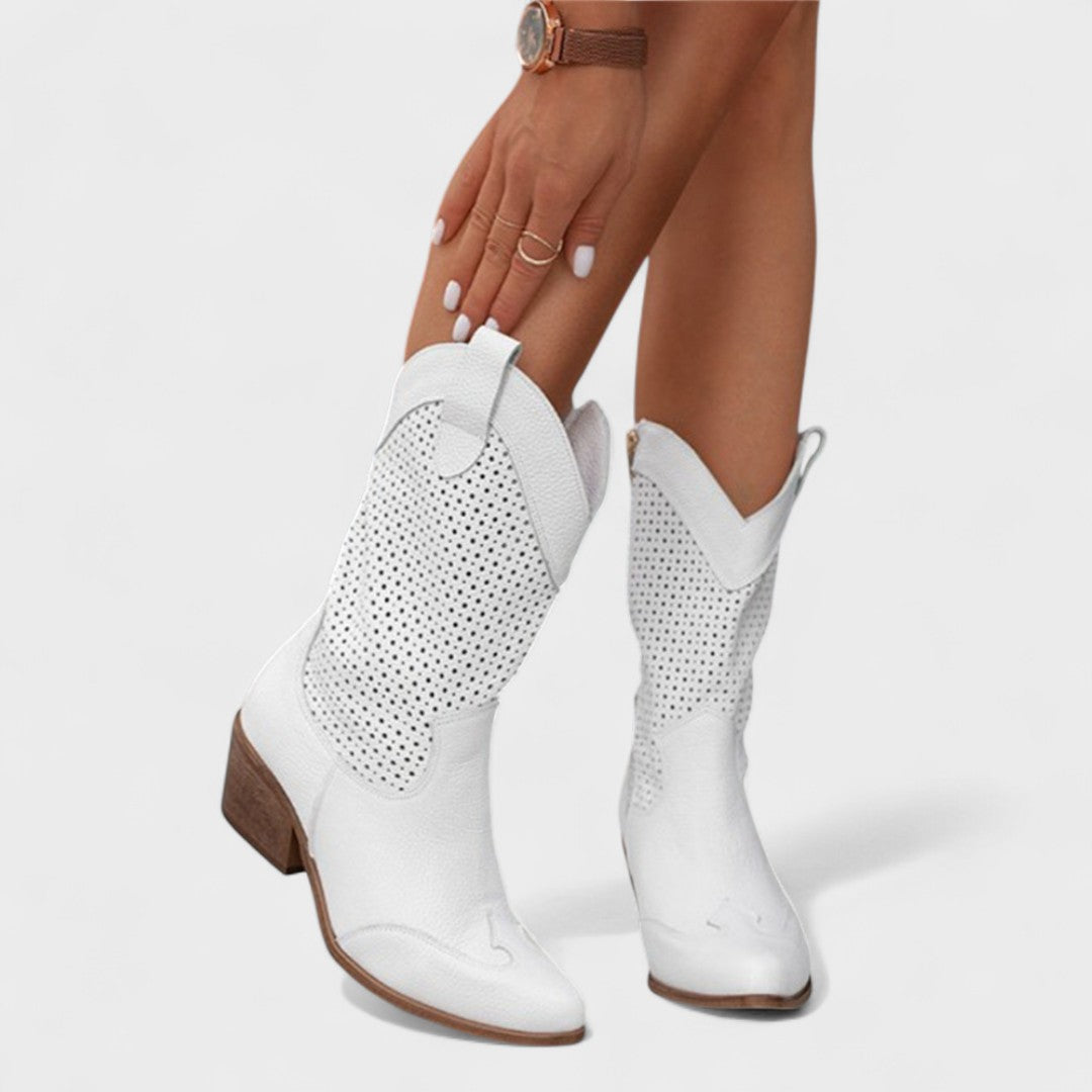 White / 11