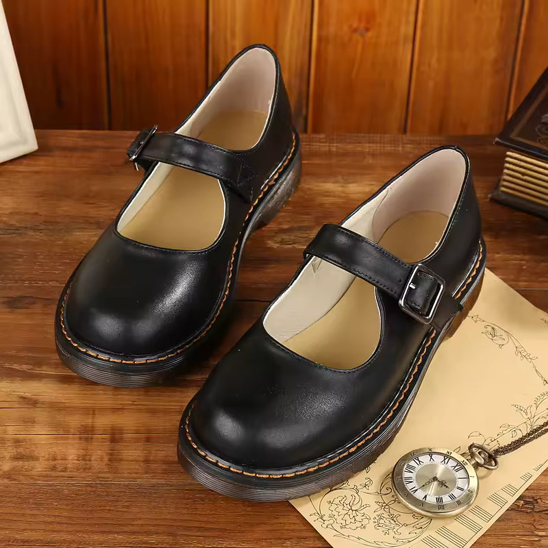 Black / 11