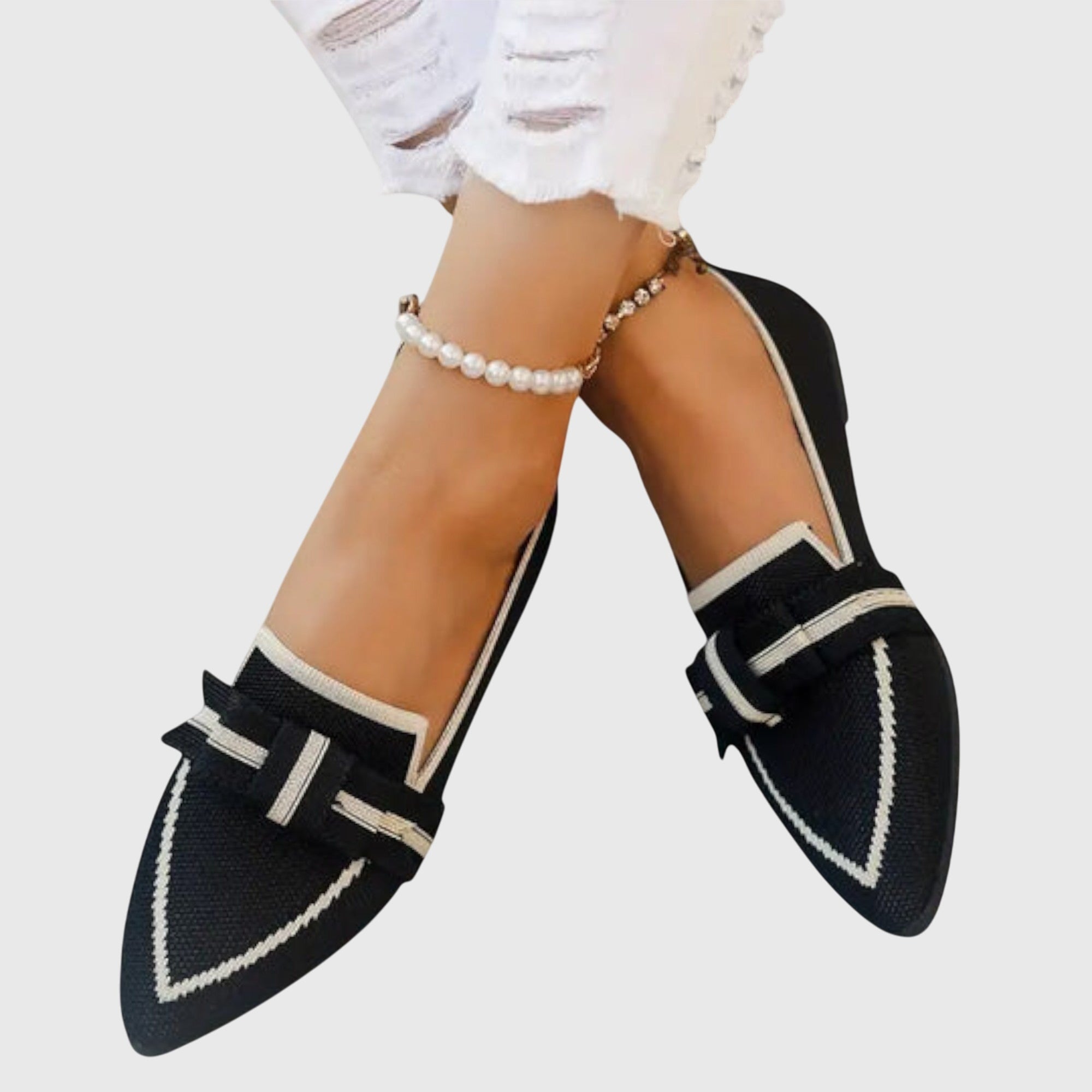 Black / 12