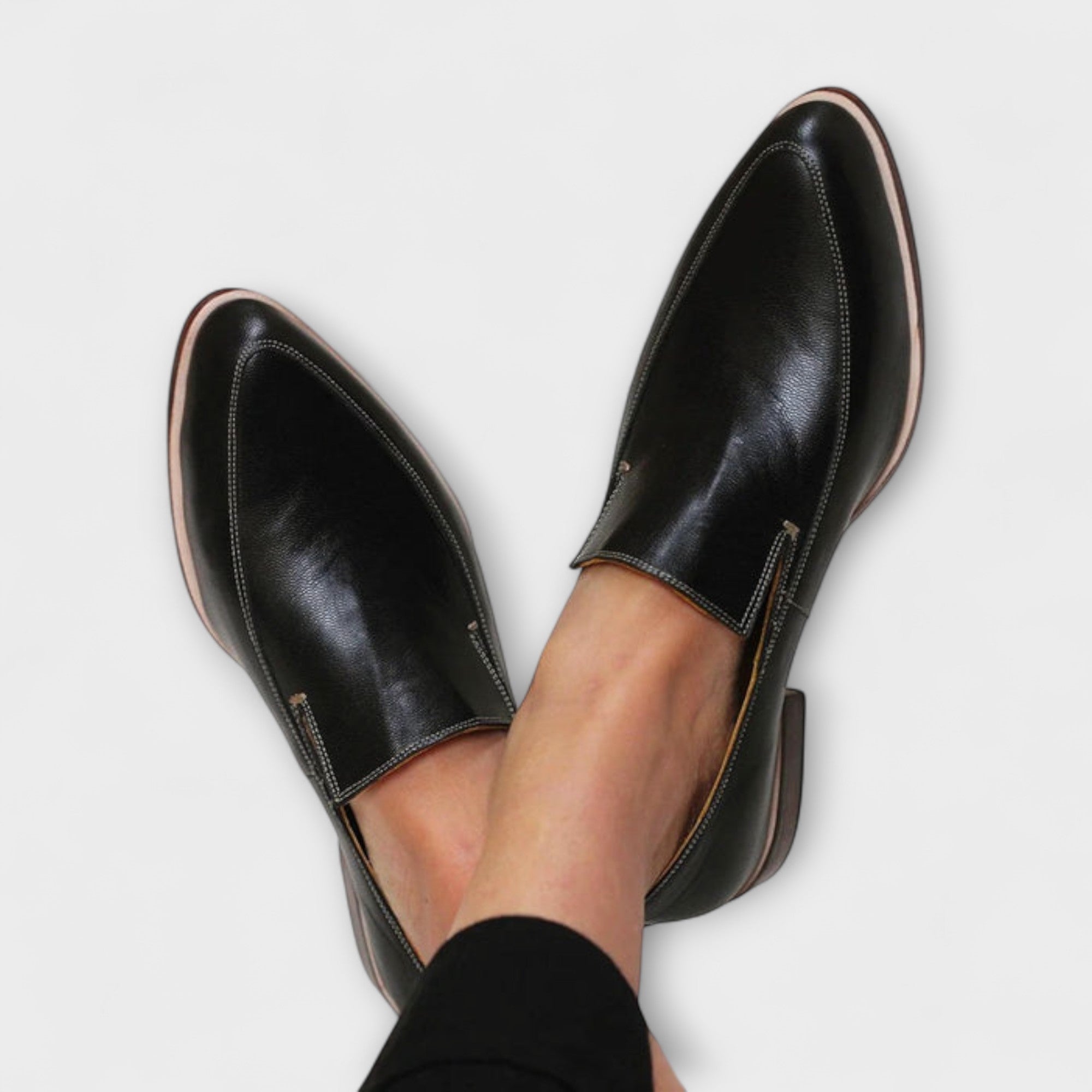 Black / 10.5