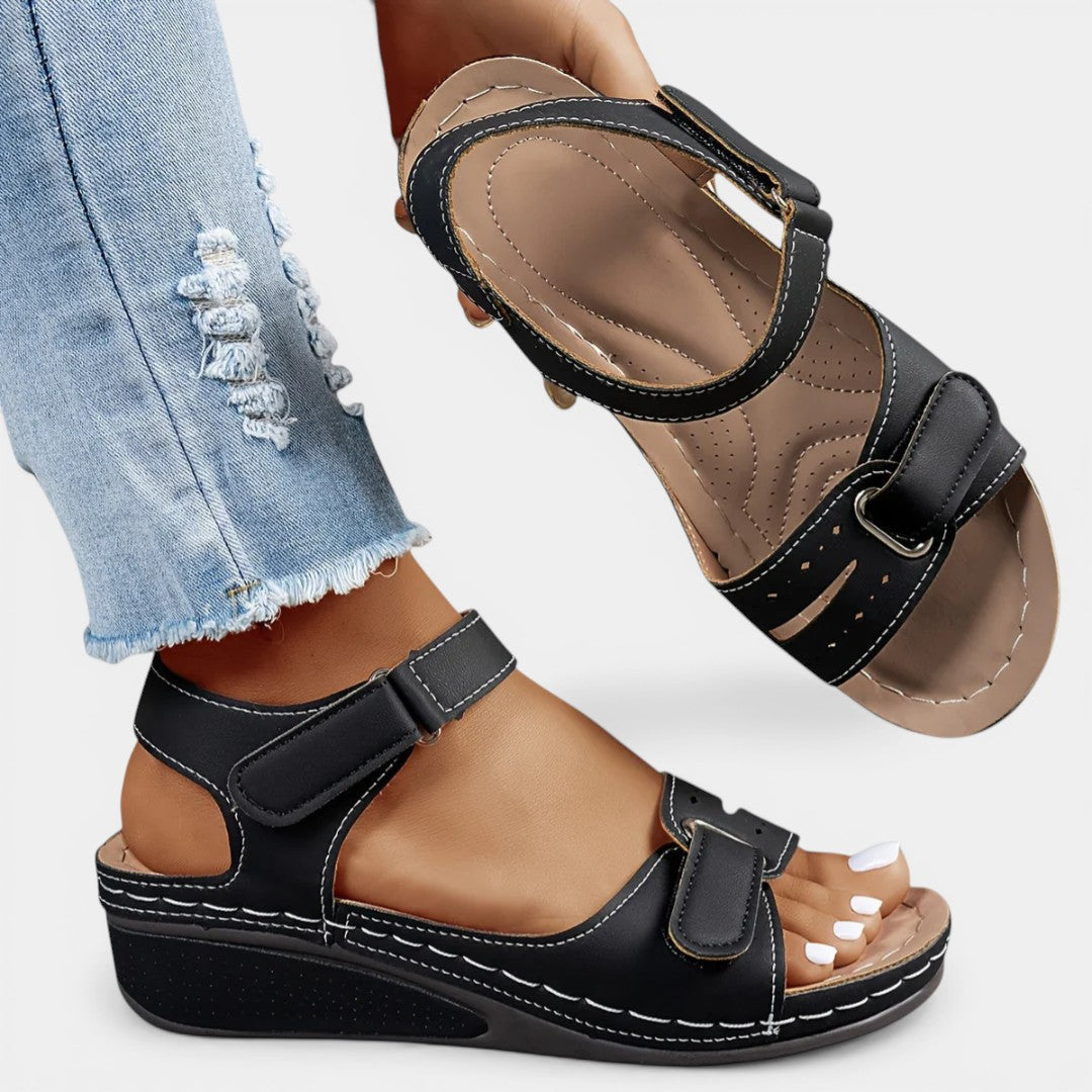 Black / US 11